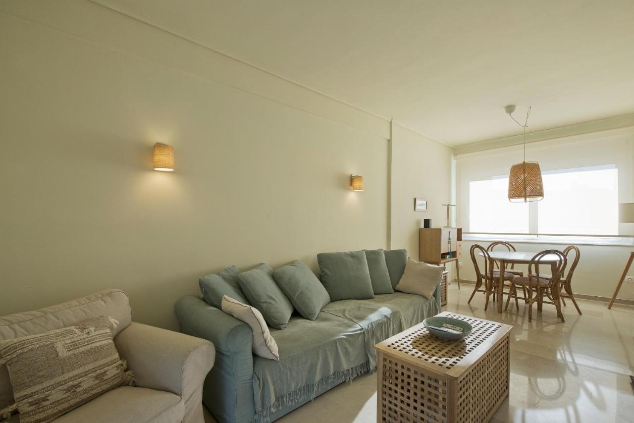 Lucyzen Apartment Athena Bagian luar foto